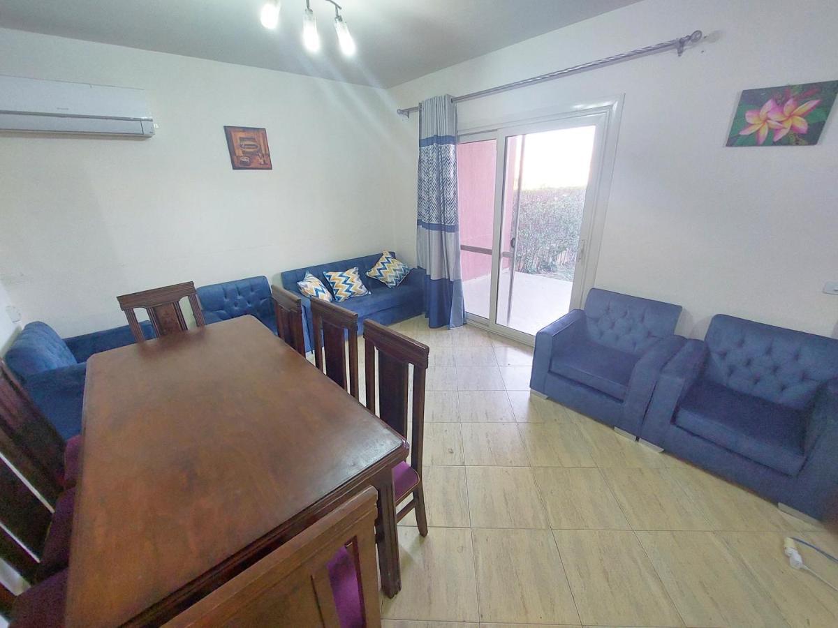Villa Rosana Resort الساحل الشمالى Dawwar al Hajj Ahmad Exterior foto